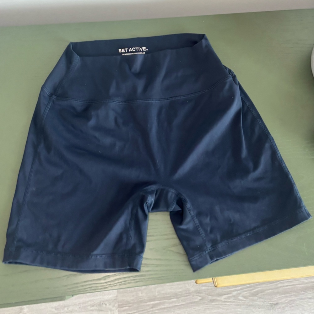 SET Active Sportbody Bike Shorts Size M